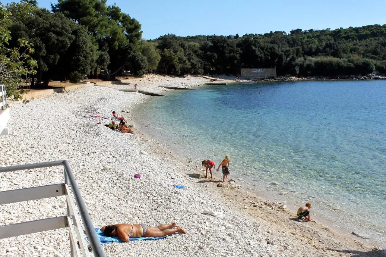 Apartments By The Sea Banjole, Pula - 2229 0*,  Croatia