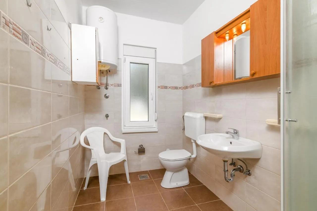 Apartments By The Sea Banjole, Pula - 2229 0*,  Croatia